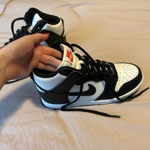 NIKE DUNK HIGH RETRO Black and White